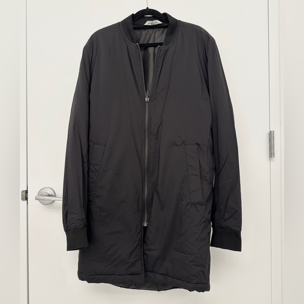 Zara Men's Black Puffer Coat